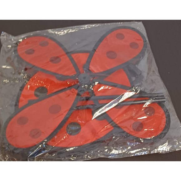 Wind Spinner NEW 3D LARGE Red & Black Petal with Stake Flower is 15 Inches Wide! - Picture 2 of 6